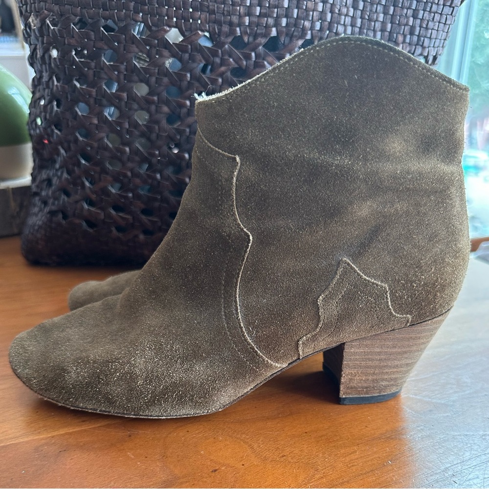 Isabel Marani Dicker Boot- Suede